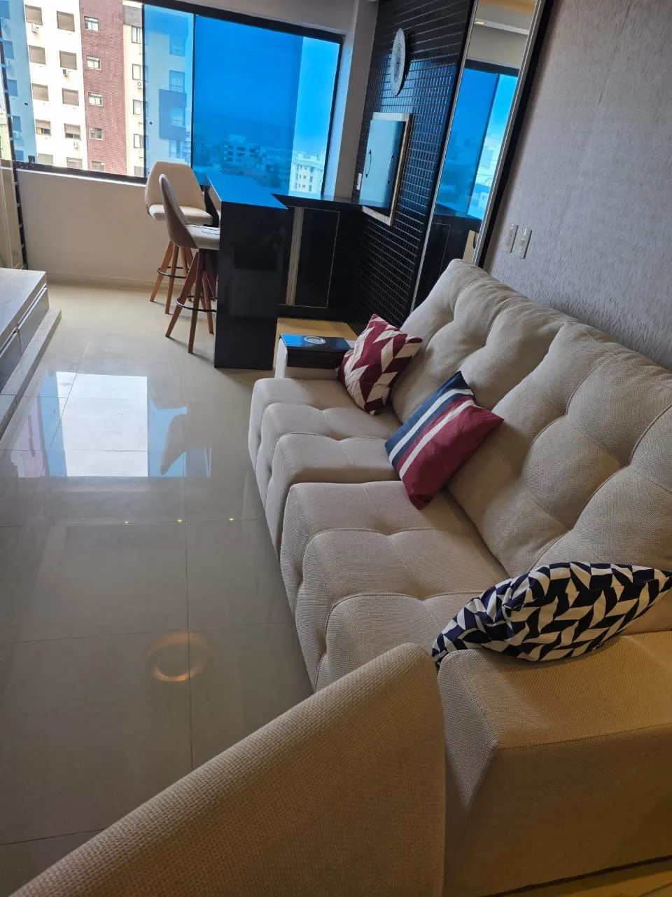 Imagem Apartamento 1 dormitório e churrasqueira, 1Box 550 m do mar, Capão da Canoa.