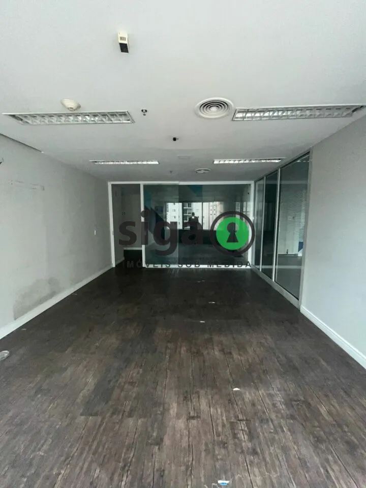 Imagem Sala Comercial e 4 banheiros para Locação, 292 m² por R$ Aluguel R$ 41.000/mês