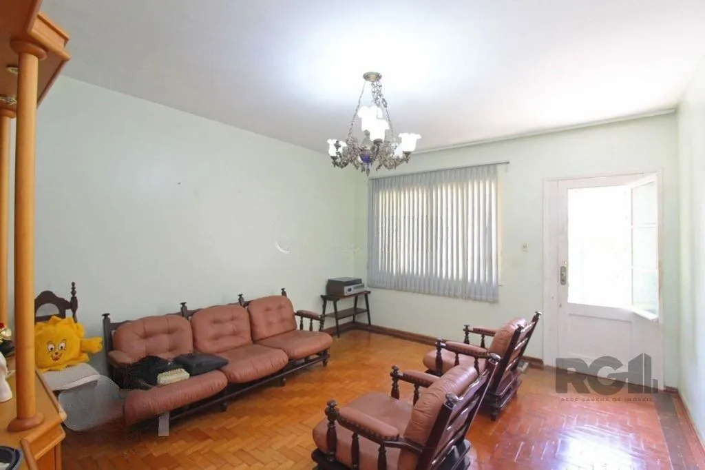 Imagem Casa 4 Dormitórios Bairro Teresópolis