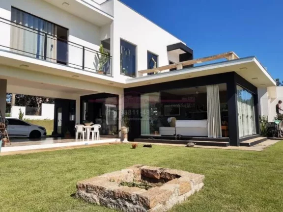 Foto do imóvel Casa com fino acabamento e com requinte charmoso e moderno