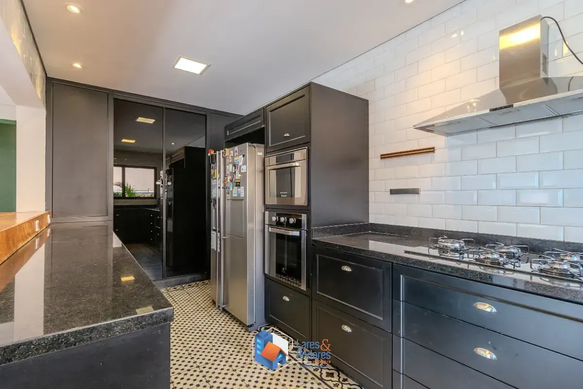 Imagem Apartamento para venda em Ipiranga com 4 quartos, sendo 3 suítes, 182m²