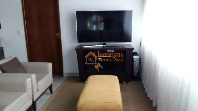 Imagem Chácara com 6 dormitórios à venda, 1000 m² por R$ 650.000,00 - Recreio São Jorge - Guarulhos/SP