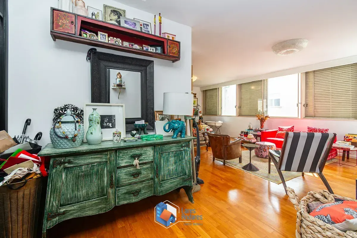 Imagem Apartamento para venda em Santa Cecília com 3 quartos, sendo 1 suíte, 210m²