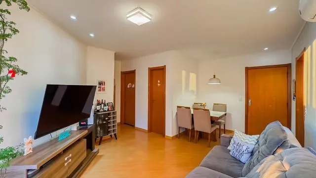 Imagem Apartamento Amplo com Suíte, Sacada Integrada e Vaga