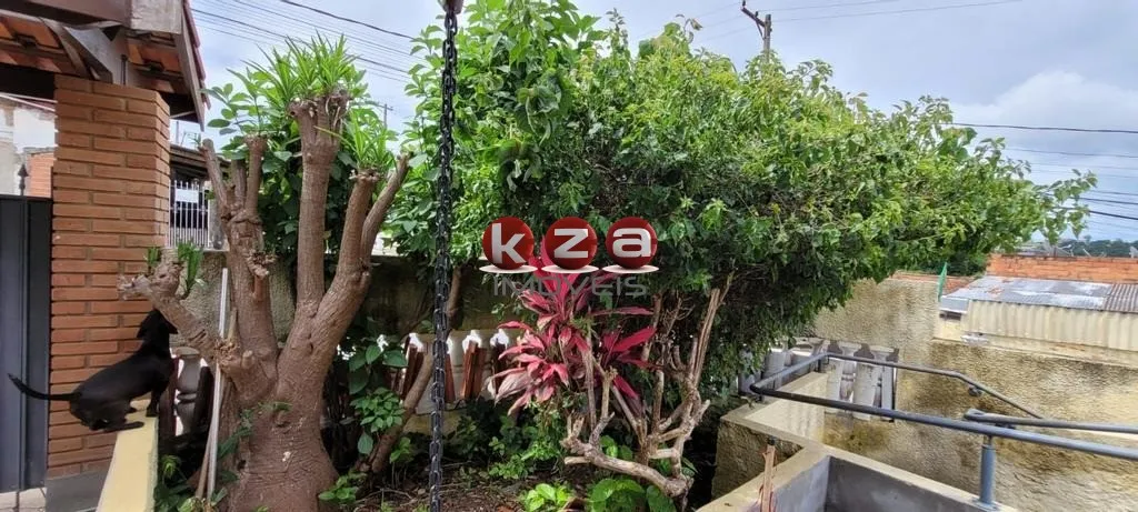 Imagem Imperdível oportunidade: Casa à venda em Vinhedo-SP, bairro Capela, 3 quartos, 1 suíte, 2 salas, 2 banheiros, 1 vaga garagem, 247 m².