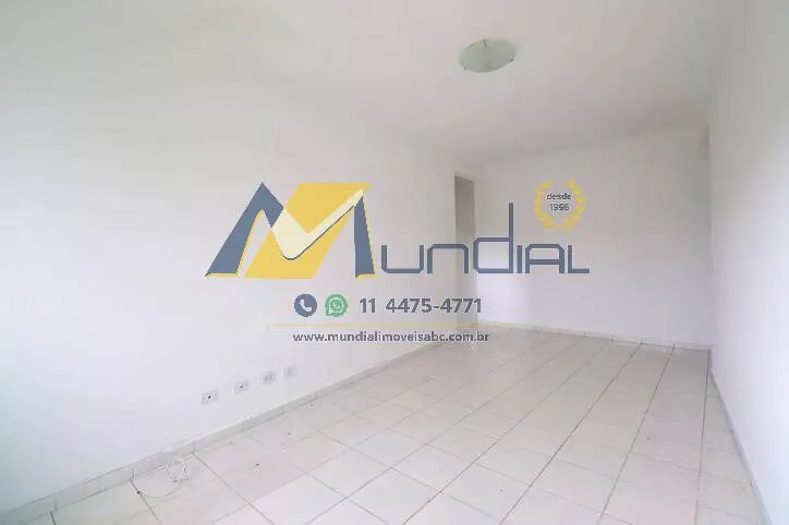 Imagem "Cansado de se apertar em um apê minúsculo e caro?"