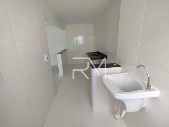 Imagem Apartamento com 2 dormitórios à venda, 91 m por R$ 440.000,00 - Vila Dinópolis - Mongaguá/SP