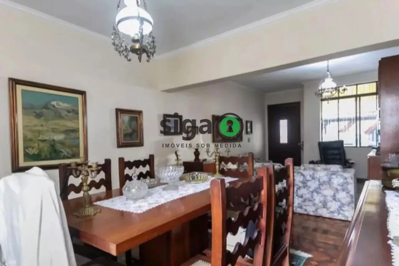 Imagem Casa mobiliada na Vila Clementino com varanda e espaço ideal para famílias.