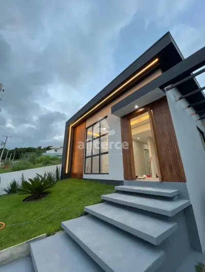 Casa à venda com 2 quartos 1 suíte, 117m² em Forquilhas São José
