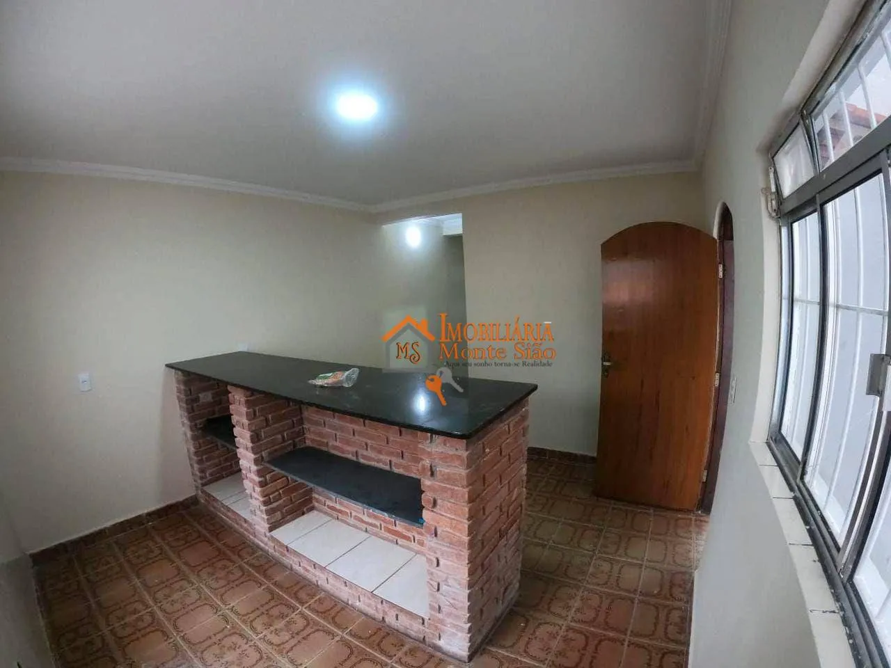 Foto do imóvel Sobrado com 2 dormitórios à venda, 100 m² por R$ 490.000,00 - Vila Carmela II - Guarulhos/SP