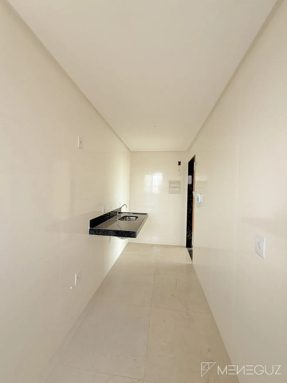 Imagem Apartamento quarto e sala a venda na Praia do Morro, em prédio novo, com lazer
