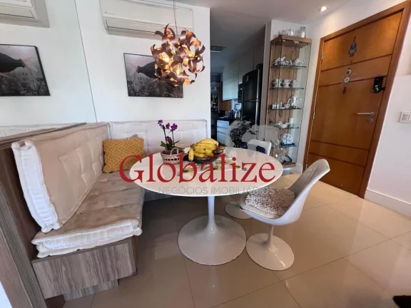 Imagem Apartamento com 3 dormitórios ( 2 suítes) e 2 vagas no bairro do José Menino em Santos por R$ 1.350.000,00