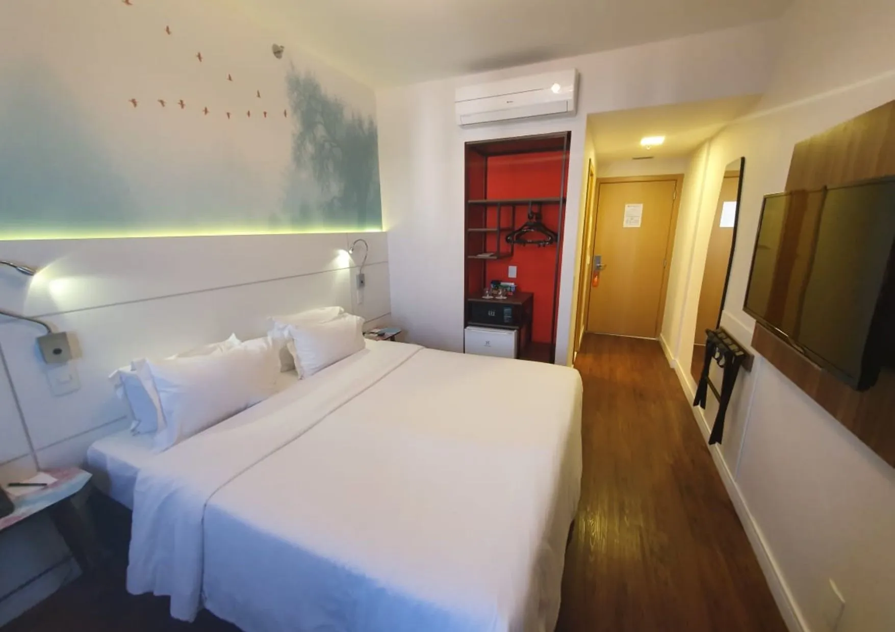 Imagem Apartamento à venda em Porto Alegre, Cidade Baixa, com 1 quarto, 22.98m2