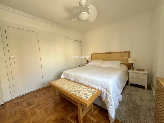 Imagem Apartamento à venda em Moema, 3 quartos sendo 1 suíte, 3 banheiros, 1 vaga de garagem.