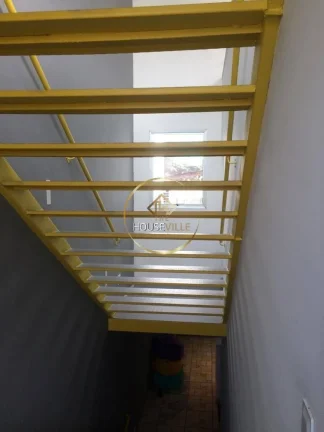 Imagem Ponto Comercial com 3 Andares, Frente para a Dutra, Próximo ao Centervale