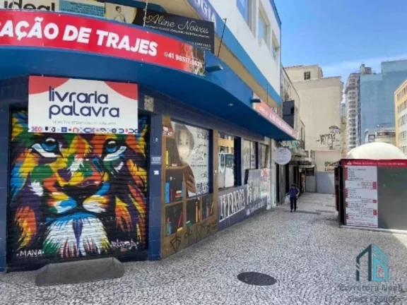 Imagem Prédio de esquina a venda, ótimo para investidores, no centro de Curitiba PR
