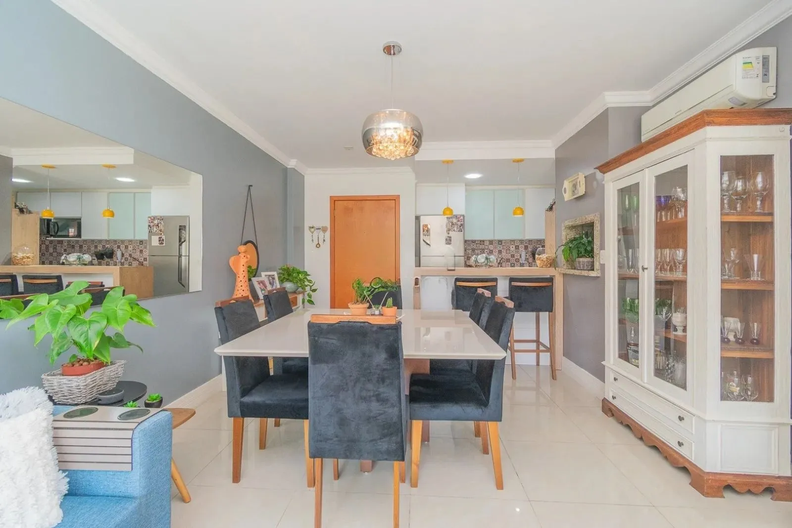 Apartamento com 76m², 2 quartos, 1 suíte, 1 vaga, no bairro Cristo Redentor