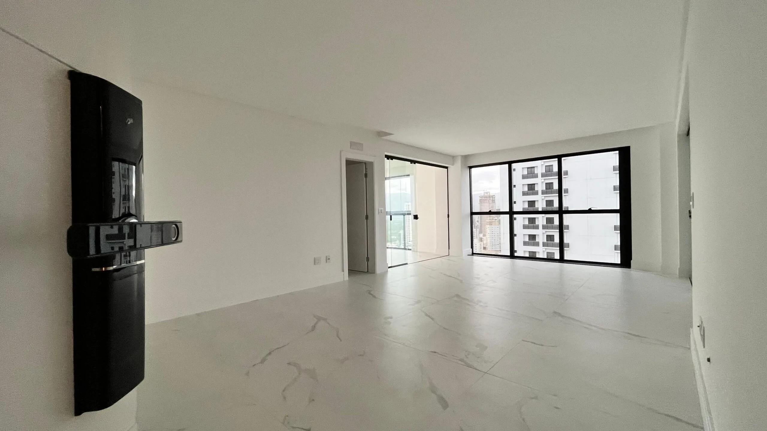 Imagem Apartamento à venda com 182m2 por R$ 3.810.000,00