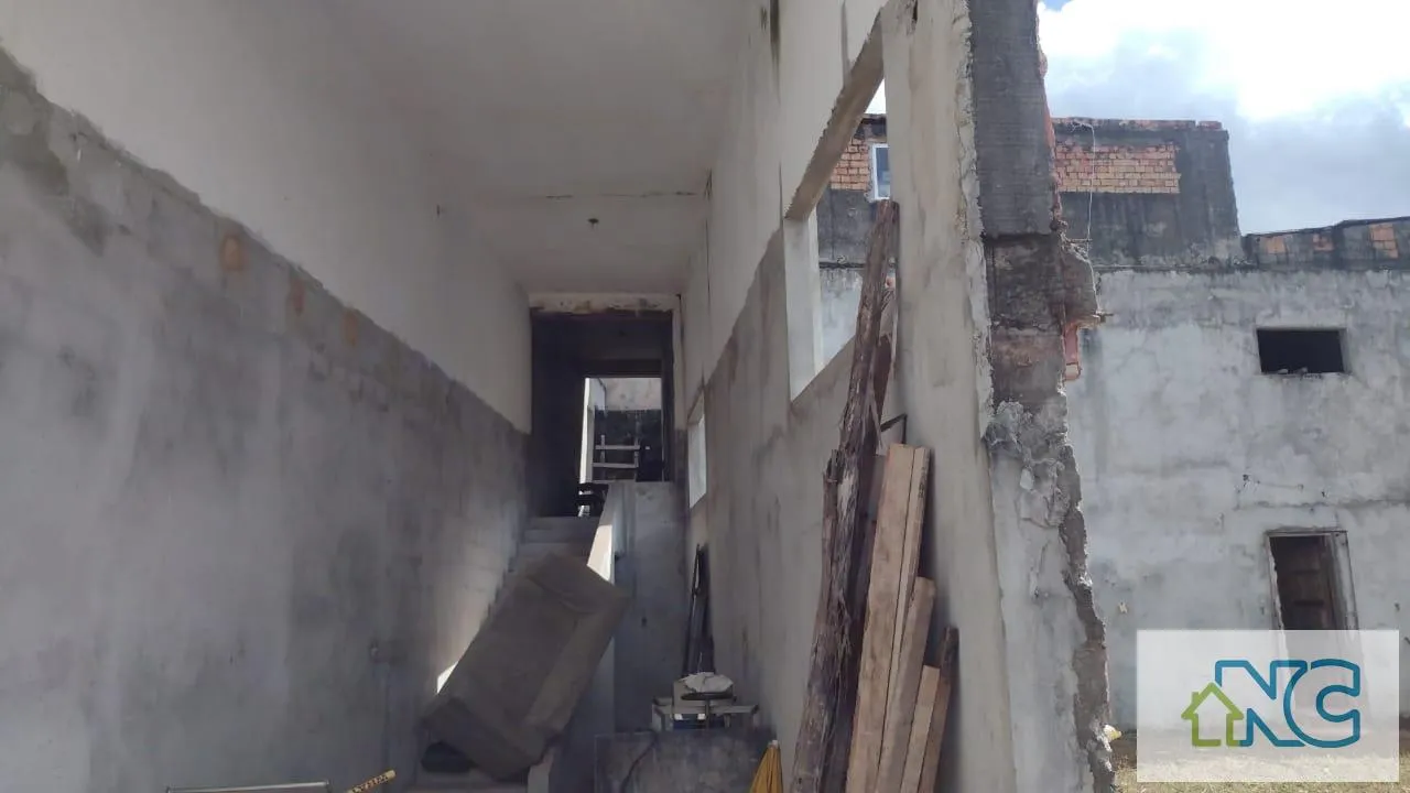 Imagem Galpão para Venda em Lauro de Freitas / BA no bairro Itinga