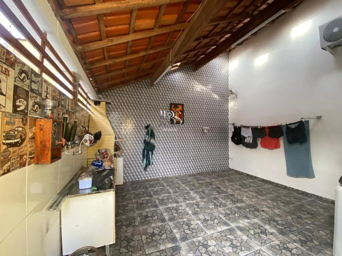 Imagem CASA 2 DORM LADO PISTA E ACEITA FINANCIAMENTO BANCÁRIO NO JARDIM SUARÃO EM ITANHAÉM