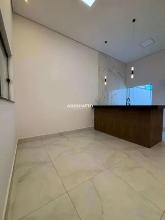 Imagem Vende-se casa Nova – Vila Scarabucci