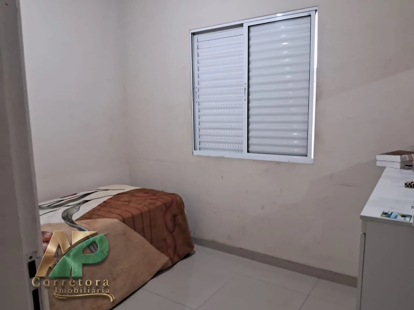 Imagem Sobrado à Venda em Taboão da Serra | 2 Dormitórios (1 Suíte) R$ 800 mil
