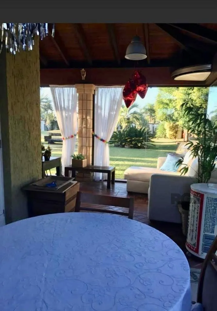 Imagem Casa em Atlântida