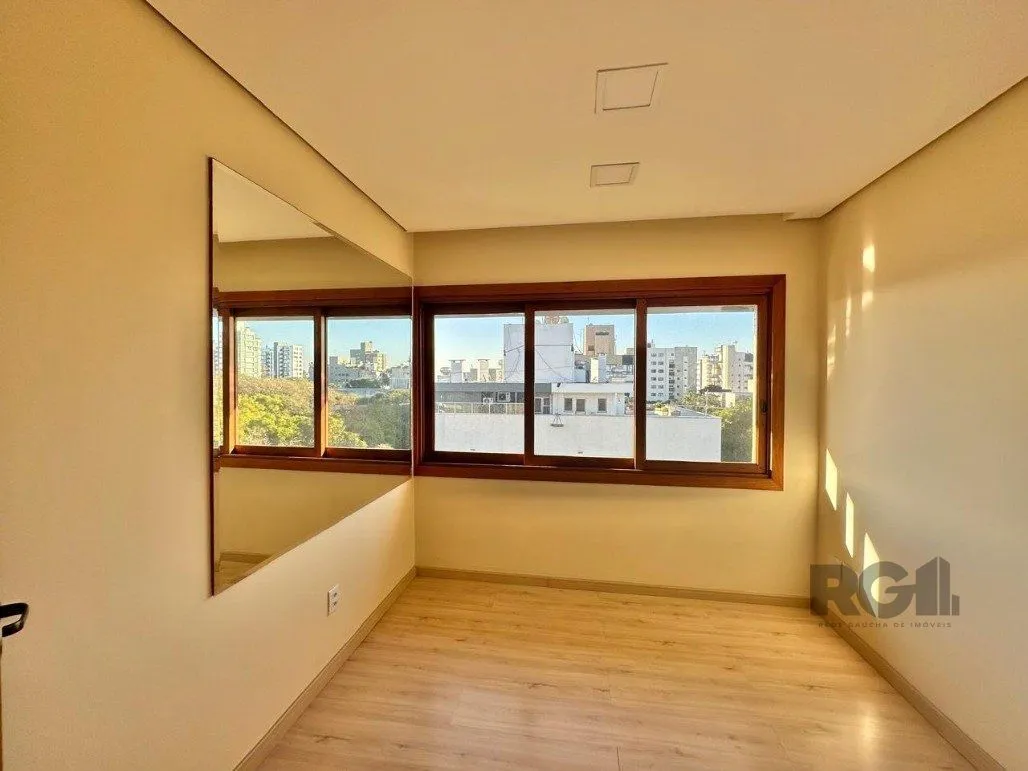Imagem Apartamento com 4 suítes no Bairro Rio Branco semi-mobiliado com vista 360 graus