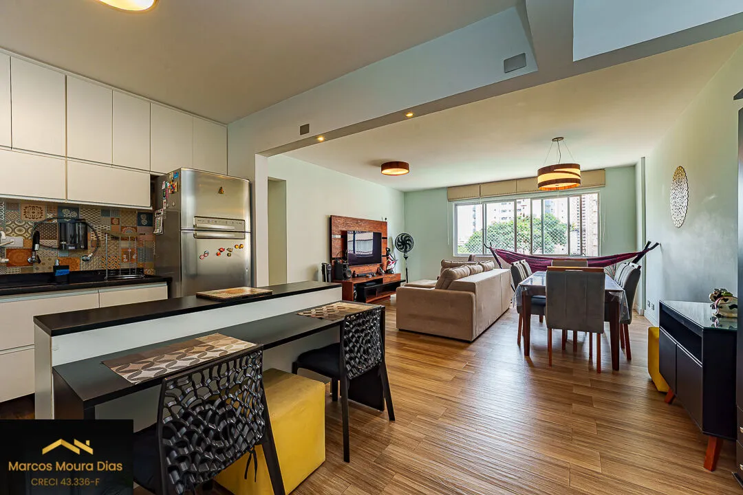 Foto do imóvel Apartamento em Perdizes, 120 m2, 3 Dormitórios, 2 Banheiros e 1 Lavabo. Edifício com Lazer, Portaria 24 hs e Gerador. Fácil Acesso a futura Estação Metrô