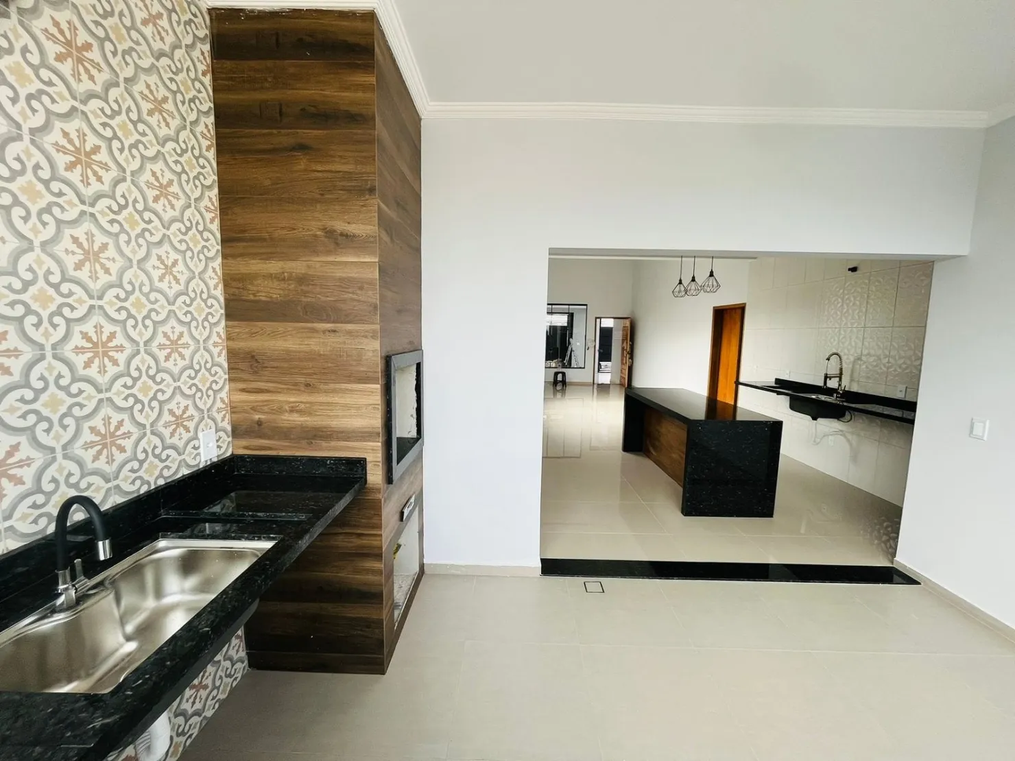 Imagem Casa à venda 3 Quartos, 1 Suite, 2 Vagas, 300M², Residencial Village Santana, Guaratinguetá - SP
