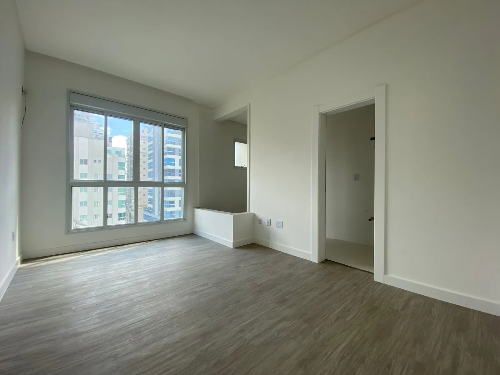 Imagem Apartamento à venda com 140m2 por R$ 3.400.000,00