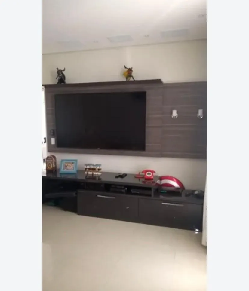 Imagem Casa Alto Padrão Localizada no Condominio Vila dos Inglezes.