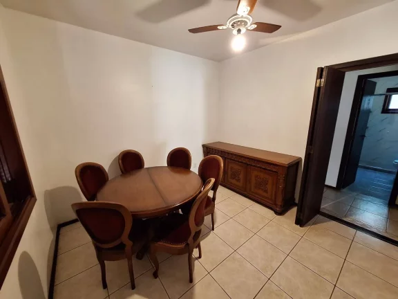 Imagem EXCELENTE OPORTUNIDADE, Casa com 256m², cond fechado, Águas Claras, Viamão