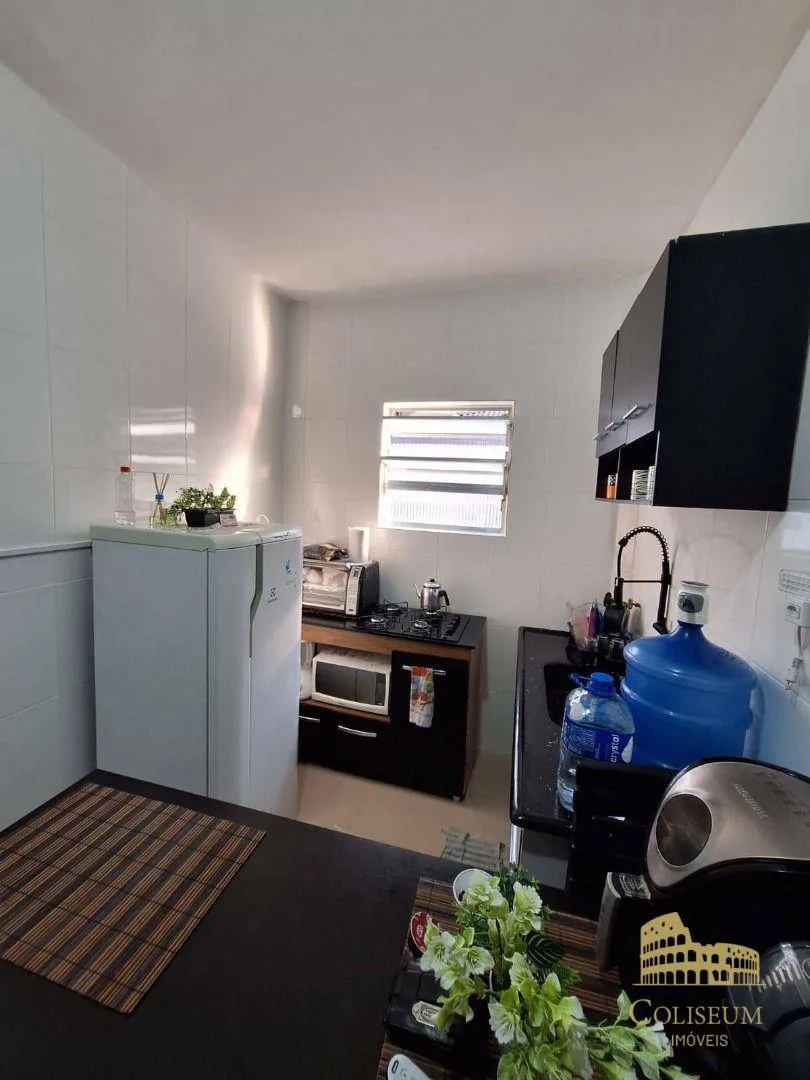 Imagem Kitnet com 2 dormitórios à venda, 43 m² por R$ 265.000,00 - Tupi - Praia Grande/SP