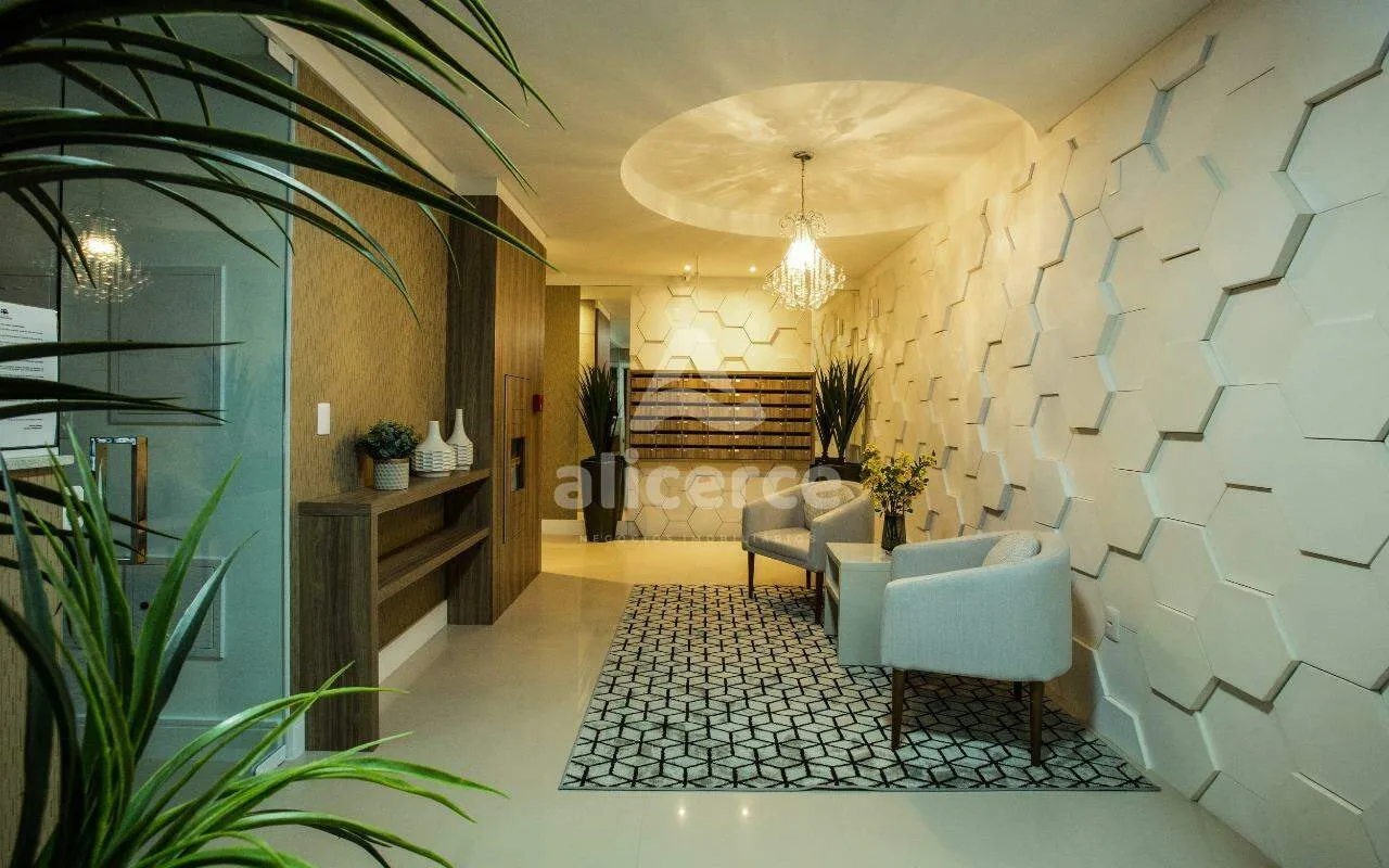 Imagem Apartamento Garden com Hidromassagem | 3 Dormitórios | 2 Vagas + Hobby Box | Estreito - Florianópolis