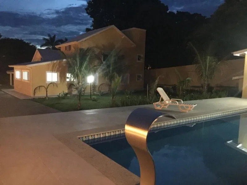 Imagem RESIDÊNCIA EM CONDOMÍNIO SANTA MARIA