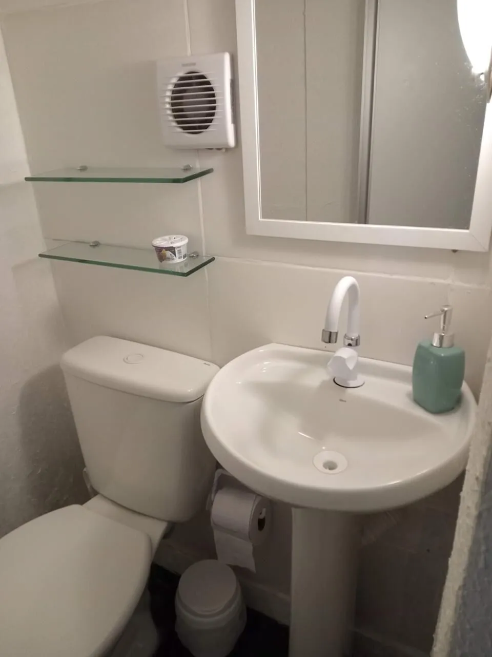 Imagem Apartamento Mobiliado à venda em Praia do Forte, Mata de São João Bahia