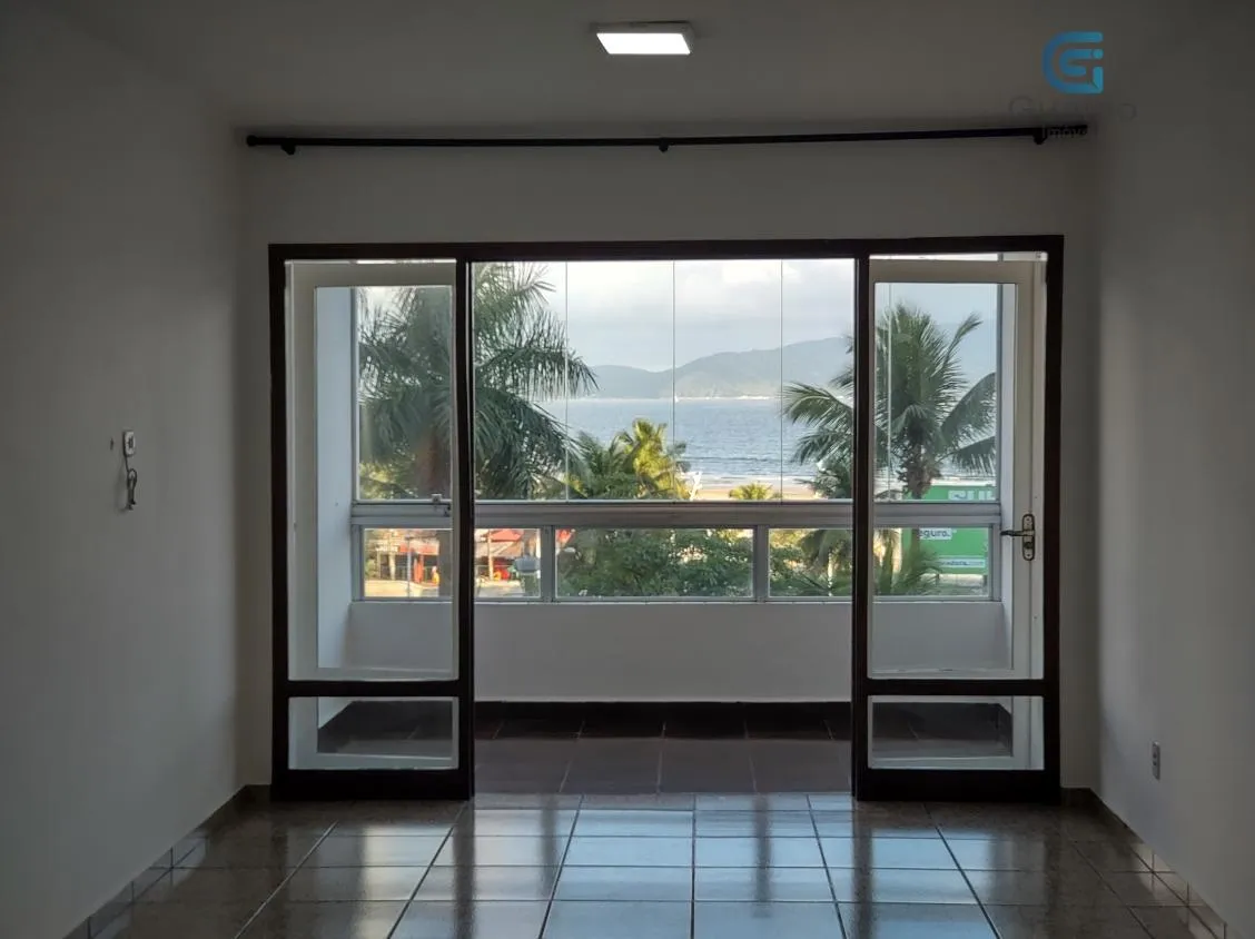 Imagem Vendo espaçoso apartamento, 03 dormitórios, Itararé, São Vicente