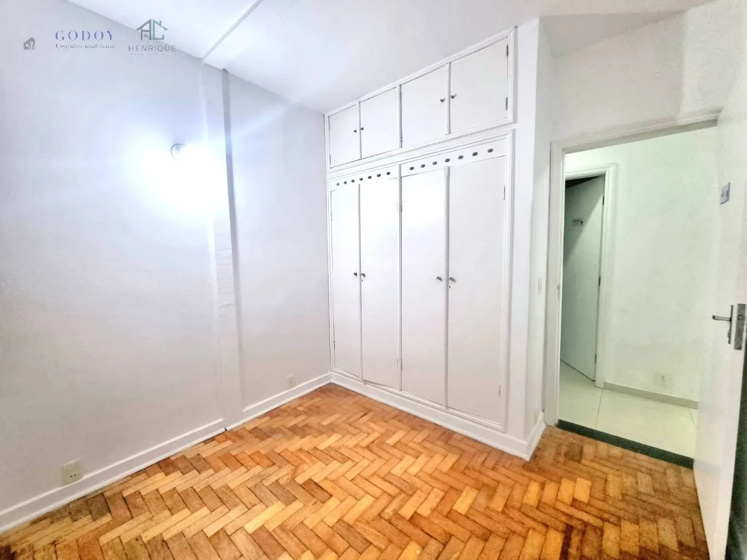 Imagem Comercial para Locação 1 Quarto, 9M², Centro, Pindamonhangaba - SP | Salão Belíssima