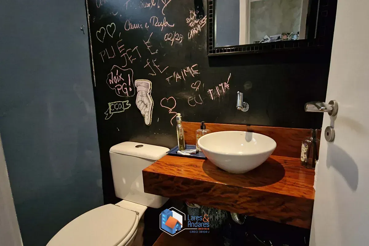 Imagem Casa em condomínio para venda em Real Parque com 2 quartos, sendo 1 suíte, 134m²