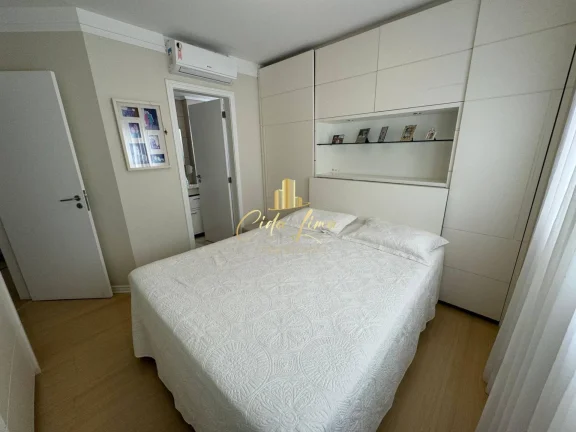 Imagem Vendo apartamento de Alto Padrão de 04 Dormitórios no bairro Centro - SC