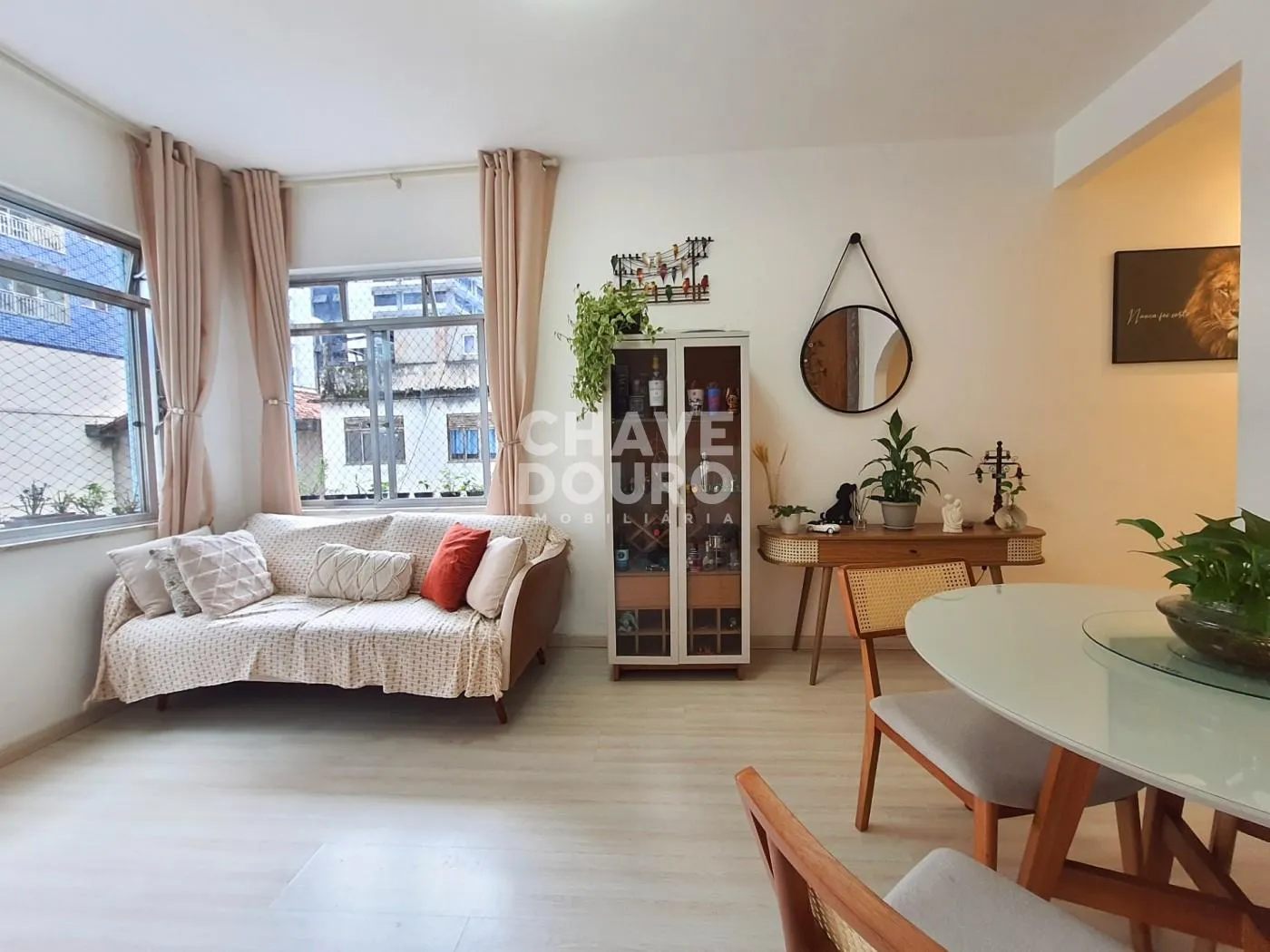 Imagem Apartamento quarto e sala e escritório de frente para FESO!