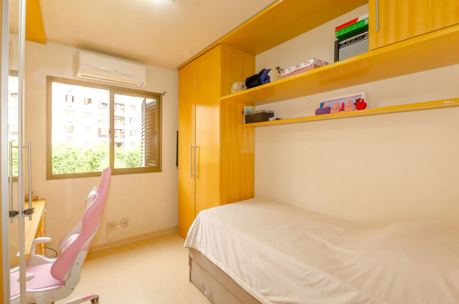 Imagem Edifício Residencial Villagio Di Roma- Apartamento a venda com 3 dormitórios no bairro Jardim Carvalho