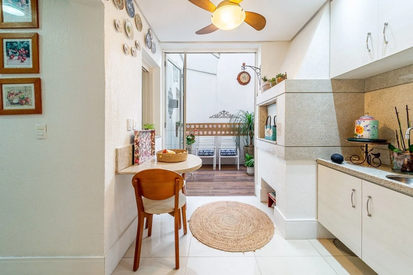 Imagem Casa em condomínio com 3 dormitórios no Chácara das Pedras