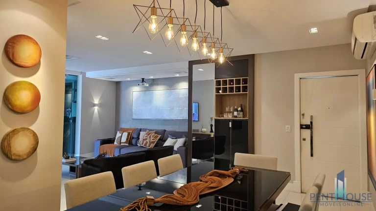 Imagem Apartamento com Terraço para Venda em Balneário Camboriú, CENTRO, 3 dormitórios, 1 suíte, 2 banheiros, 3 vagas