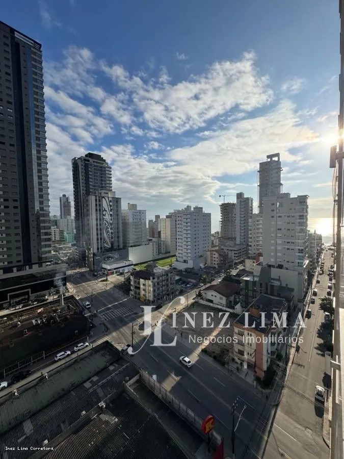 Imagem Apartamento 3 dormitórios para Venda em Itapema, Meia Praia, 4 dormitórios, 4 suítes, 5 banheiros, 3 vagas