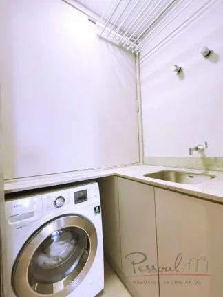 Imagem BelÃ­ssimo Apartamento no Jardim Milano , mobiliado e decorado - Centro de FlorianÃ³polis. DescriÃ§Ã...