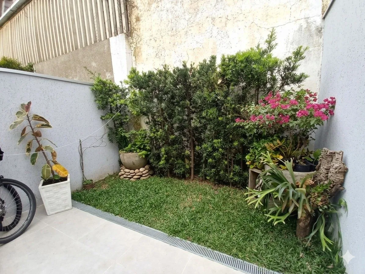 Imagem Casa 4 quartos para Venda no bairro Jardim Itu em Porto Alegre
