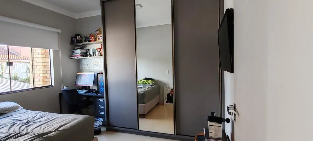 Imagem Sobrado mobiliado à venda em Cascavel, Coqueiral - 110.18m², suíte mais dois quartos, Churrasqueira, Portão eletrônico