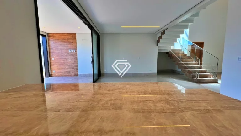Imagem Sobrado 4 Suítes, 297 m² c/ Lazer à venda no Condomínio Privillege